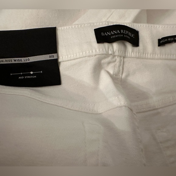 Banana Republic wide leg jeans - Picture 2 of 3